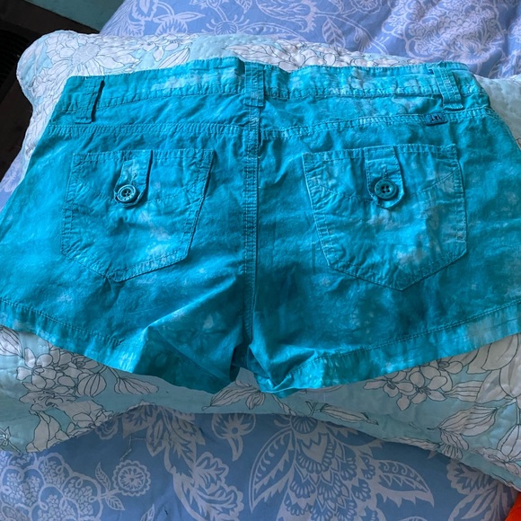 Cute tiedye  turquoise cotyon Short - Picture 2 of 4